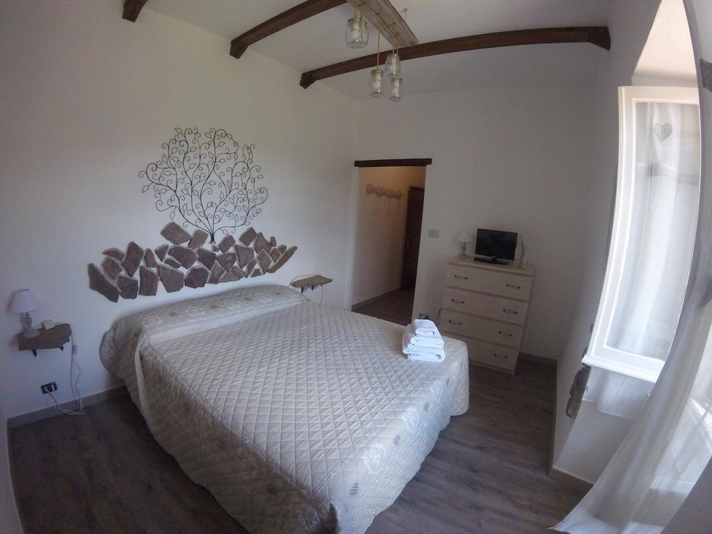 Agriturismo Dei Legi San Pietro Vara 外观 照片